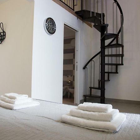 Vesuvius Luxury Suites Nápoles Exterior foto